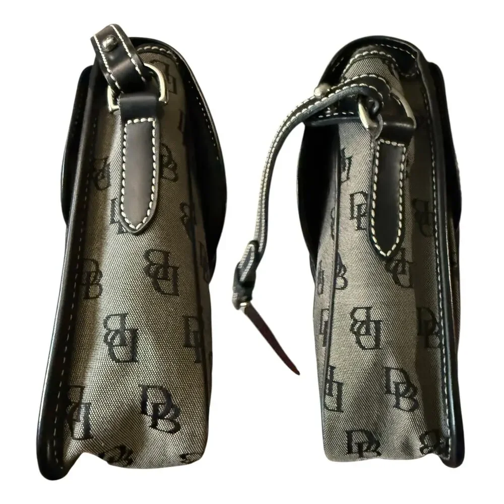 Dooney & Bourke Gray Black DB Classic Crossbody Purse